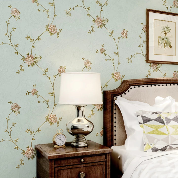 Embossed 3D Victorian Floral Pattern Wallpaper