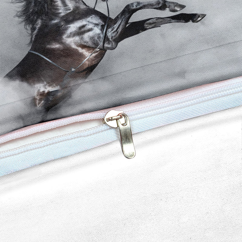 Gray 2/3-Piece Black Stallion Horse Duvet Cover Set