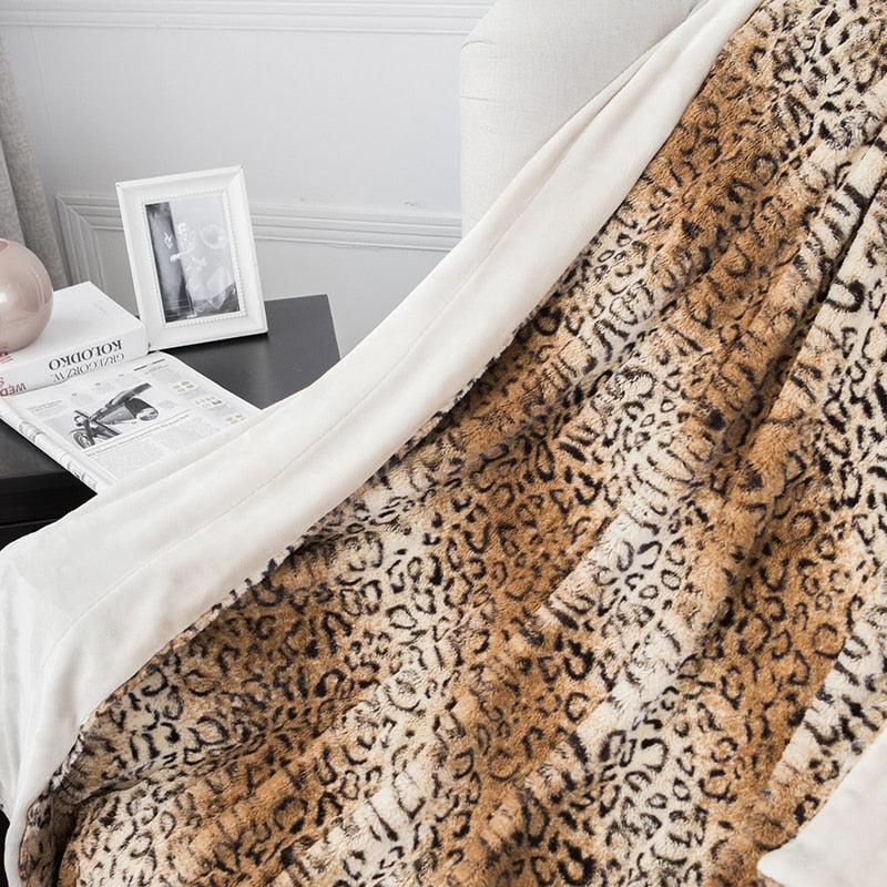 Leopard Pattern Faux Fur Fleece Throw Blanket