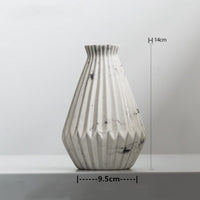 White Marble Ceramic Ribbed Geometric Flower Vase