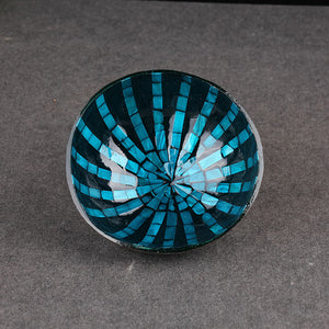 Striped Mosaic Pattern Coconut Shell Candy / Snack Bowl