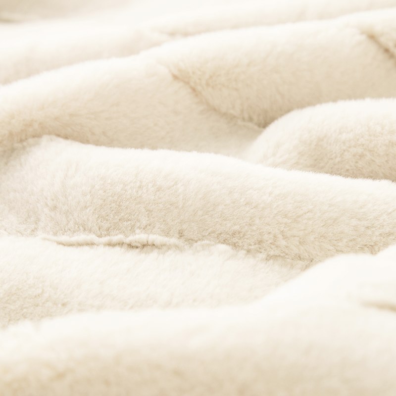 Ivory Ribbed Fleece Faux Rabbit Fur Throw Blanket