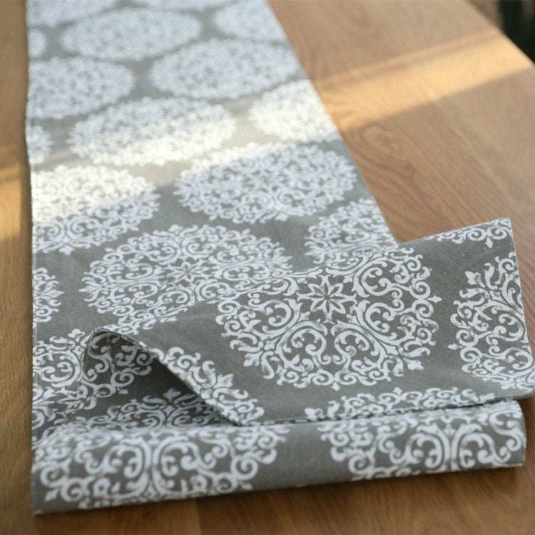 White Floral Medallion Pattern Cotton Linen Table Runner